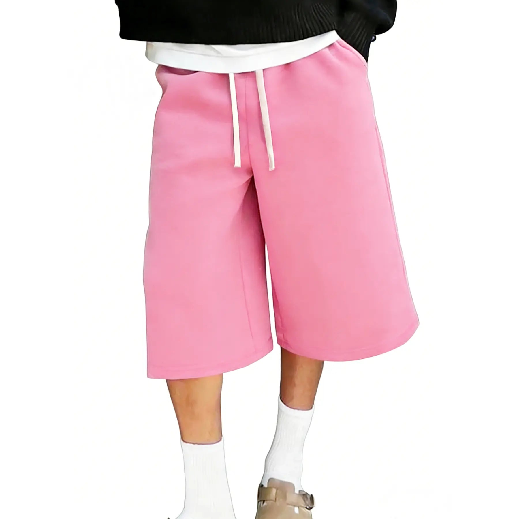Elevate Your Everyday Style with Men's Fitted Wide-Leg Comfy Shorts - Versatile Trousers with Adjustable Drawstring Waist and Practical Pockets in Beige and Grey